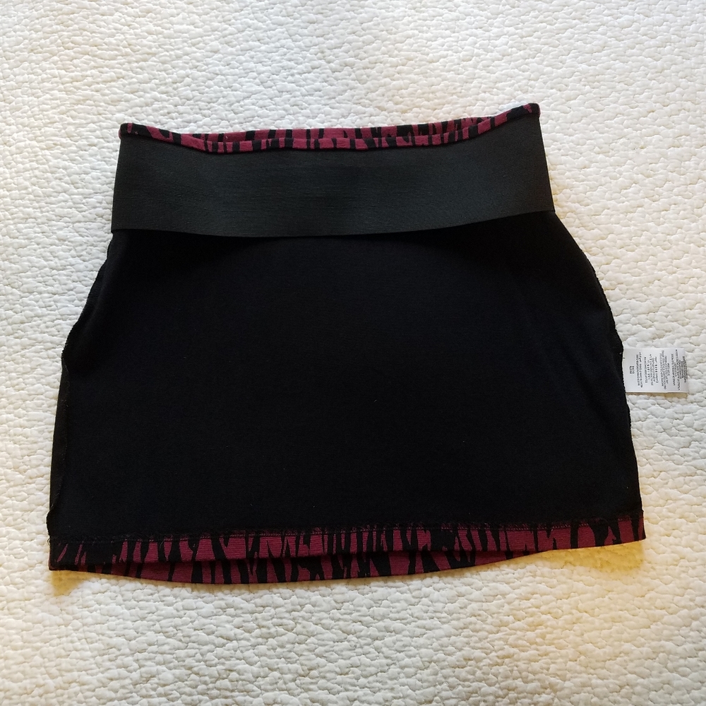BCBGeneration Bodycon Mini Skirt - Picture 3 of 5
